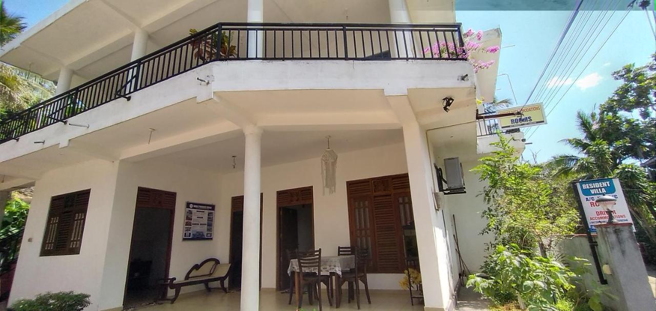 Resident Villa Unawatuna Exteriör bild