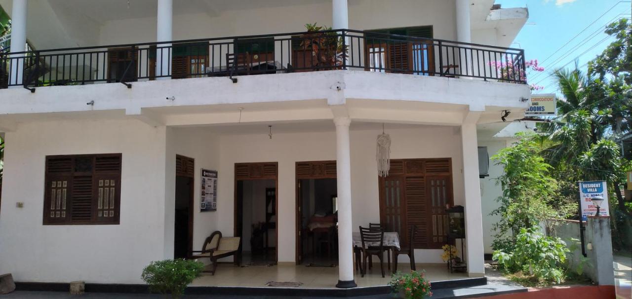 Resident Villa Unawatuna Exteriör bild
